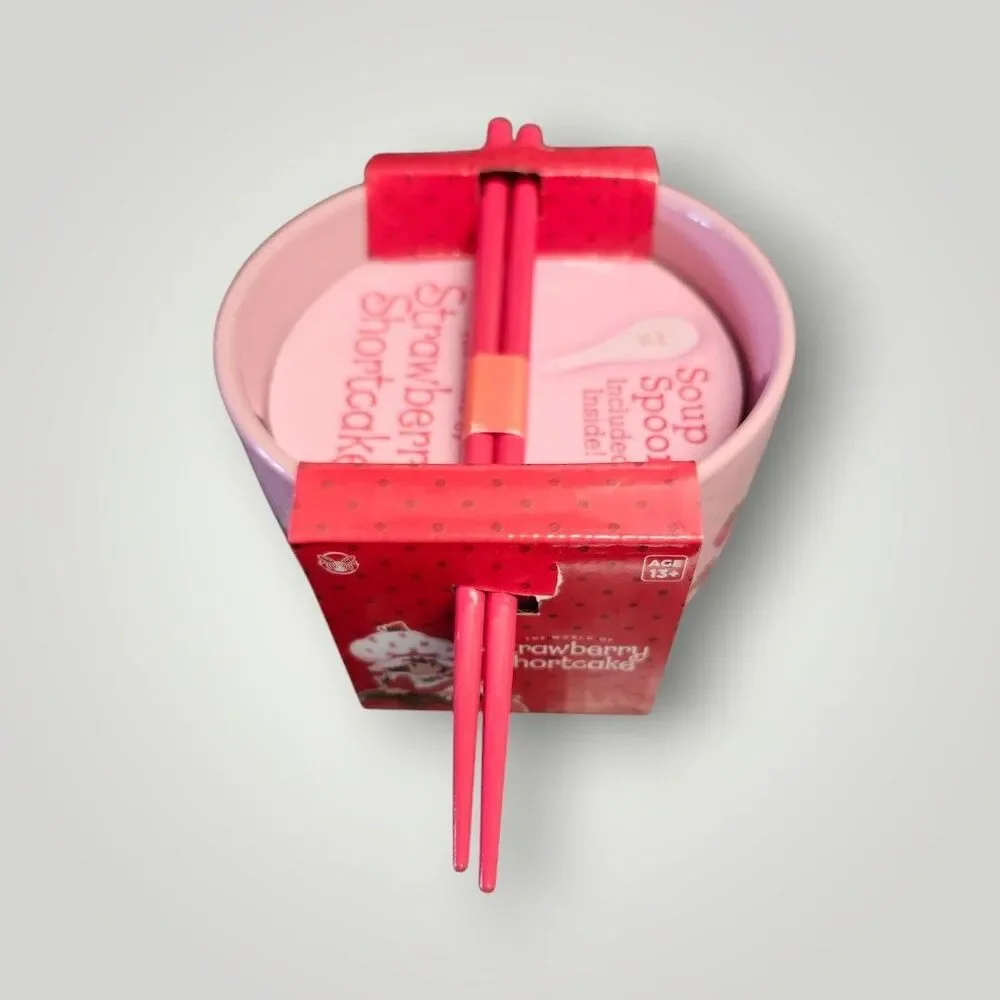 NEW Strawberry Shortcake Pink RAMEN Noodle‎ BOWL with Spoon & Chopsticks